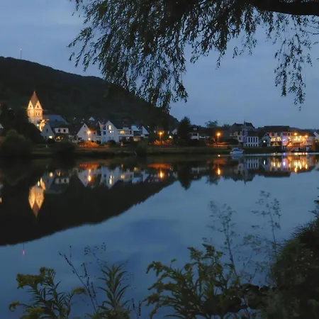 Apartment Gerae Umige In Lay Am Moselhang Koblenz (Rhineland-Palatinate)